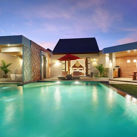 Vivara Bali Private Pool Villas & Spa Retreat Jimbaran  Exterior photo